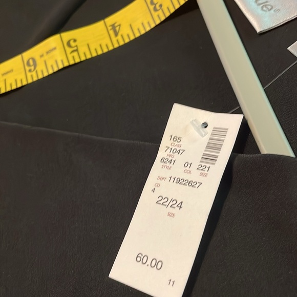 NWT AVENUE JERSEY KNIT FORMAL DRESS SIZE 22/24 - Picture 11 of 11